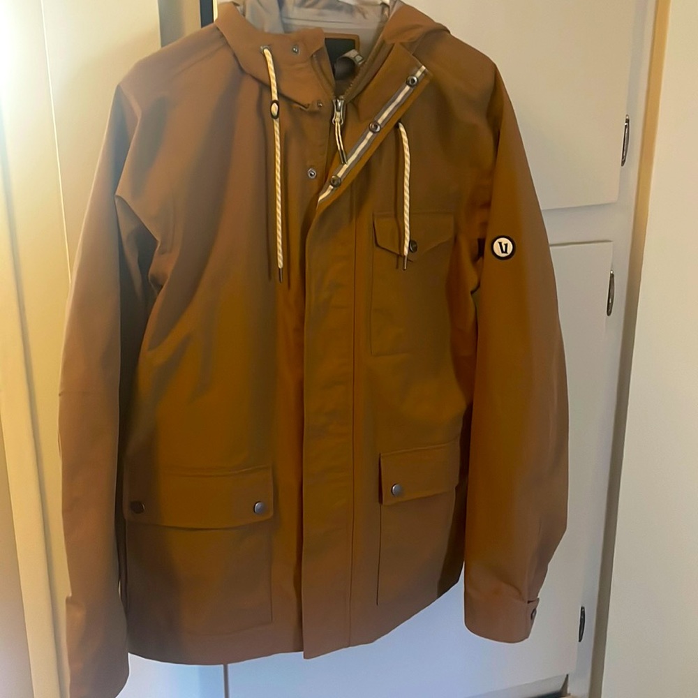 Never worn but tags removed